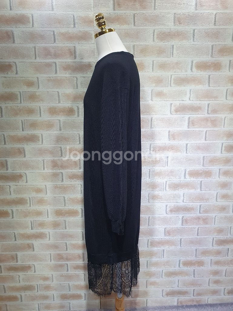 택부착 318,000 시슬리 레이스 배색 울니트 원피스--7