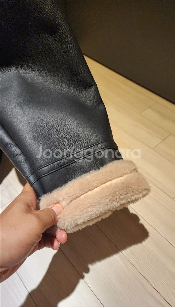 프론트로우 무스탕 코트 / 패딩 안티티카 솔리드 시스템 옴므 한섬 타임 띠어리 클럽모나코 폴로 랄프로렌 마시모두띠--2