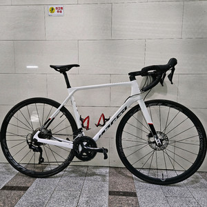 23 예거 마리온7 로드 자전거 L 사이즈 판매합니다.