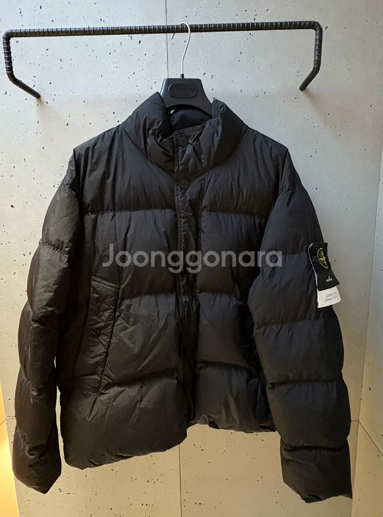 25FW 스톤아일랜드 크링클랩스 NY 레지스턴트 다운 패딩 블랙 L 새상품--0