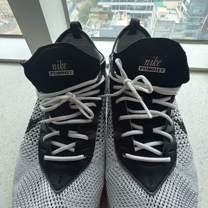 나이키 플라이니트 러닝화