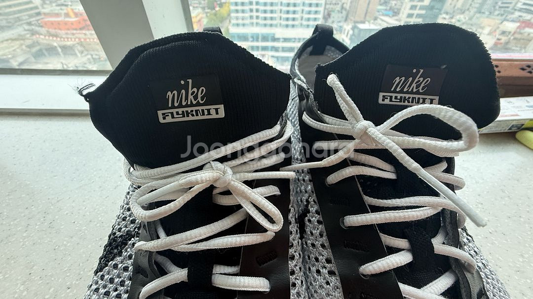 나이키 플라이니트 러닝화--1