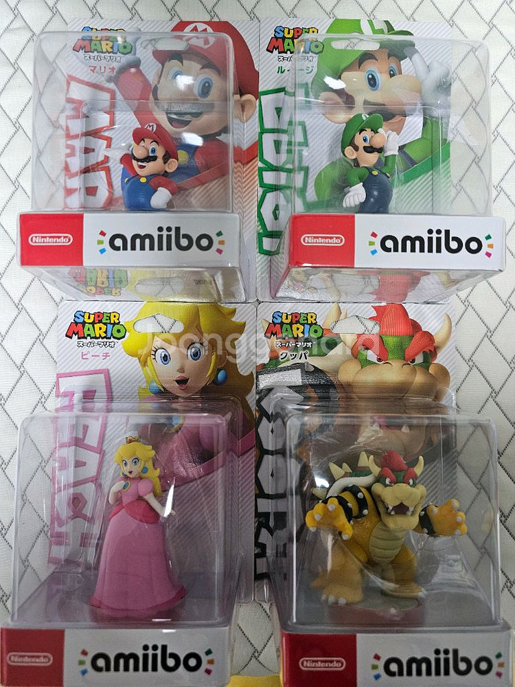 닌텐도 스위치 타이틀 및 아미보 판매합니다.--4