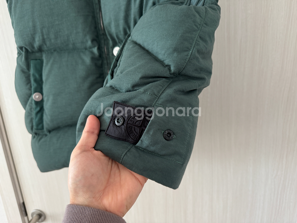 스톤아일랜드 쉐도우프로젝트 다운패딩 조끼 L사이즈--2