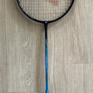 요넥스 나노플레어 700 블루