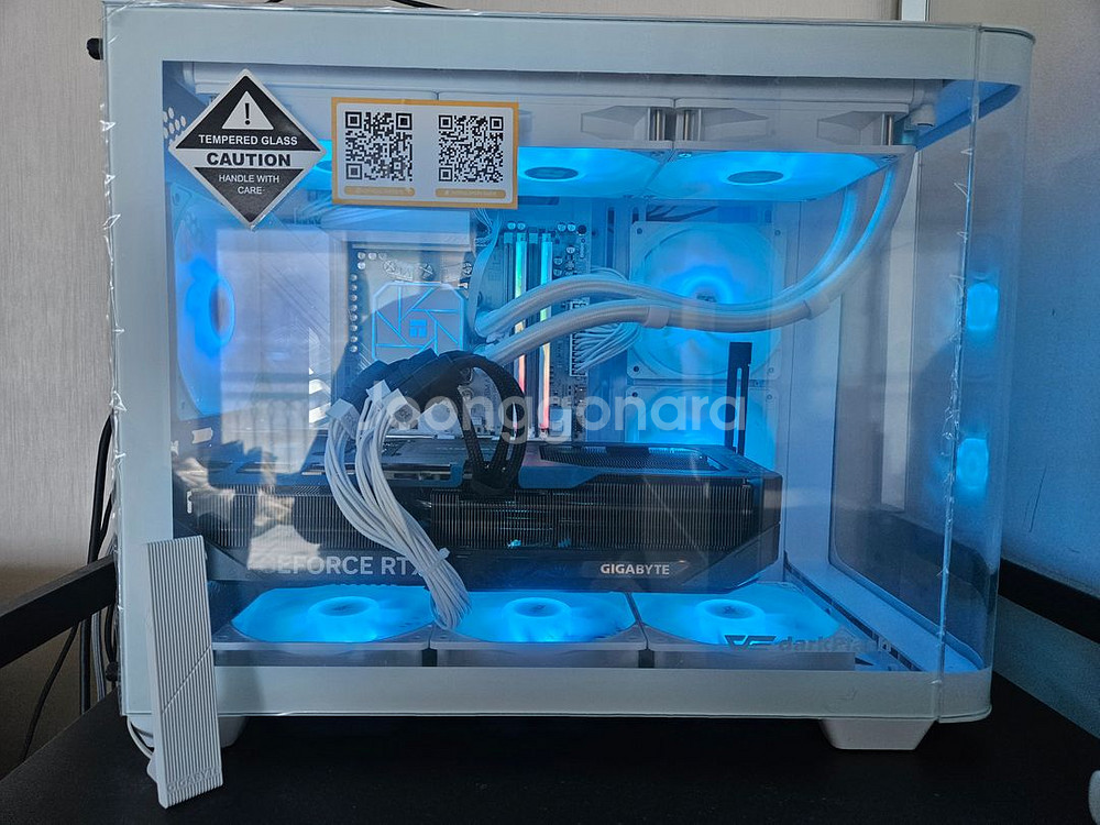 9800x3d 5080 조립 PC 본체 판매합니다--0