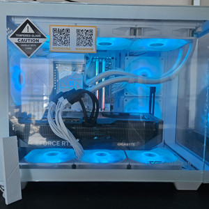 9800x3d 5080 조립 PC 본체 판매합니다