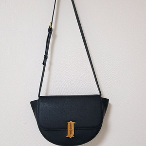 제이에스티나 크로스백 ㅡ정품