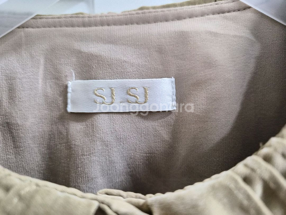 sjsj 원피스 팝니다.--2