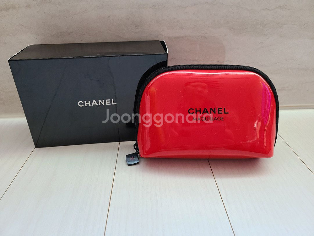 정품) 샤넬 파우치 (코스메틱)--0