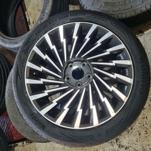 그랜져 번개휠 타이어 판매 무기스