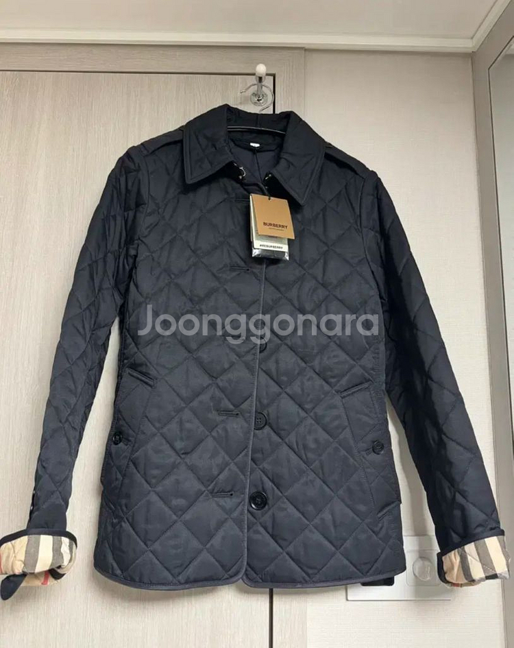 버버리 여성 뉴 프랭크비 퀄팅 자켓 (S사이즈/택 달린 새제품)--1