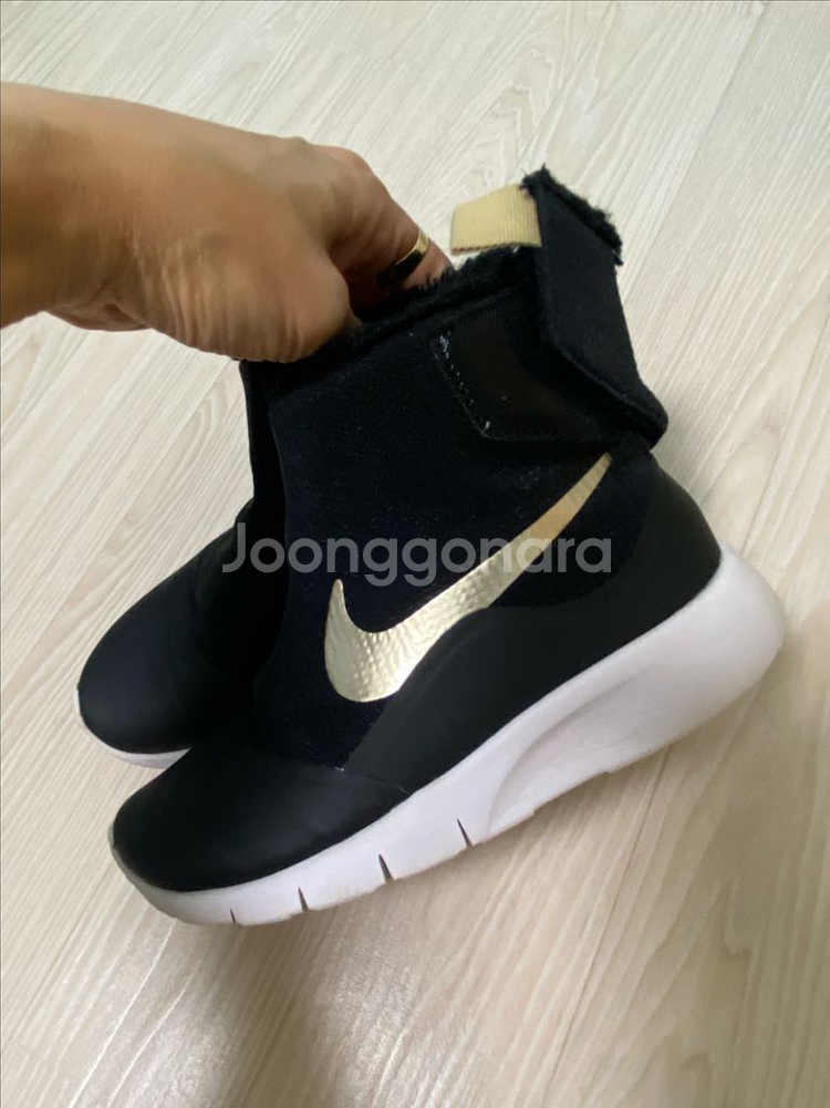 나이키 키즈 부츠 200--0
