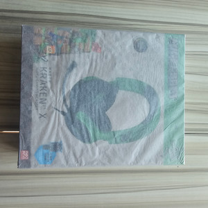 레이저 크라켄 V4 마인 크래프트 에디션 게이밍 헤드셋 (미개봉 새제품)