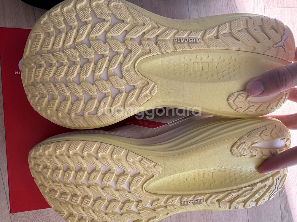 푸마 나이트로 매그맥스 새제품 275--2