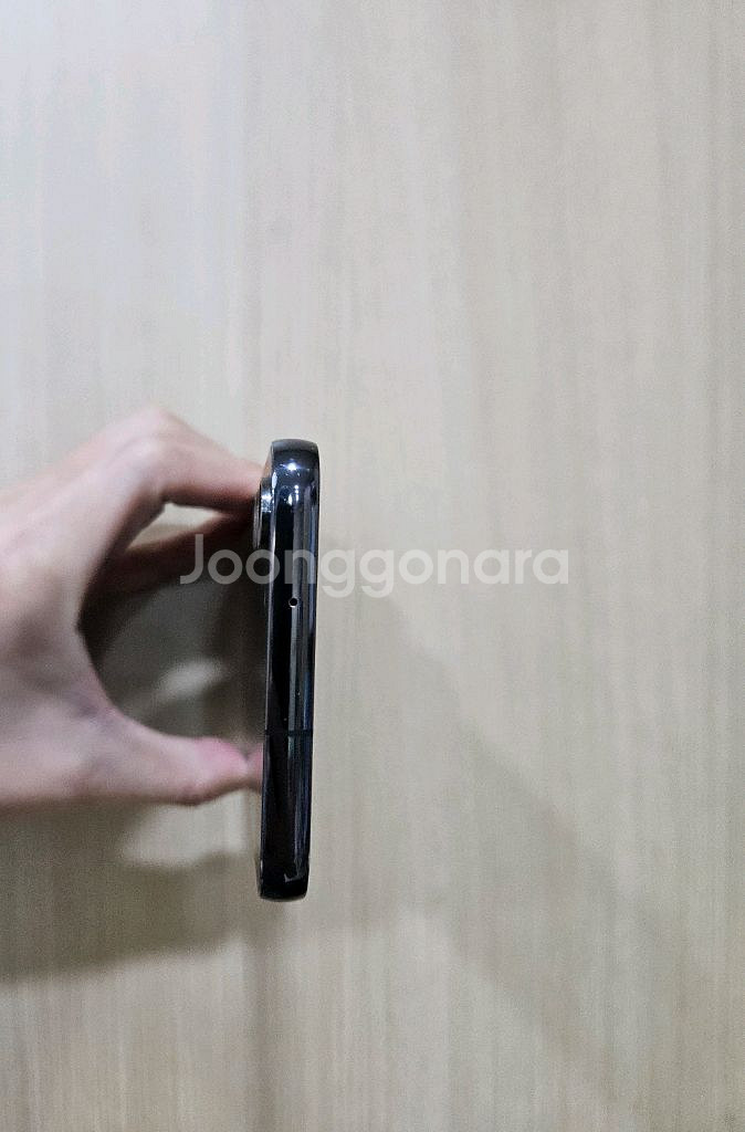 갤럭시 S23플러스 블랙 256G 상태좋아요--4