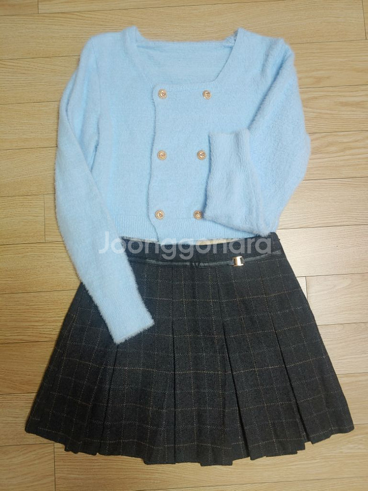 1회착용)앙고라가디건+모직스커트셋트--0