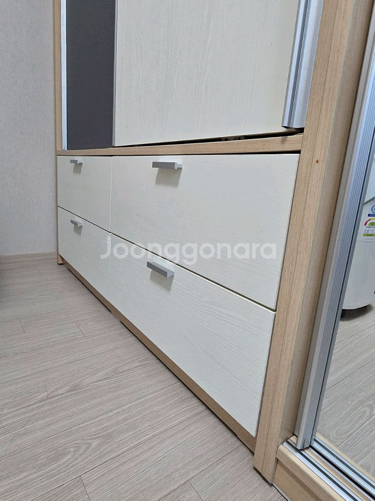 슬라이딩 4도어 옷장 서랍장--9