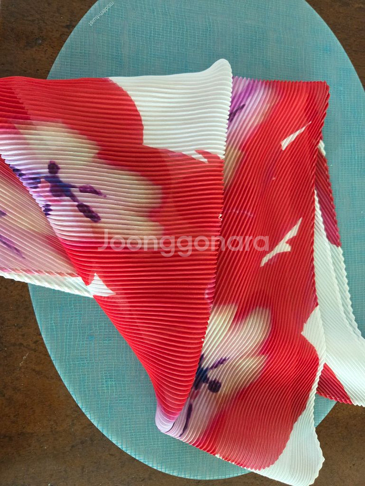 플리츠플리즈 미 스카프--4