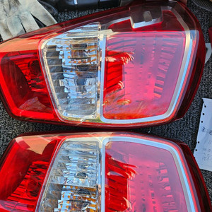 렉스턴스포츠 후미등 세트