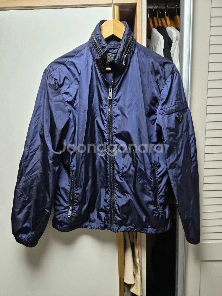 프라다 삼각로고 바람막이 블루종 자켓 100 103사이즈--0