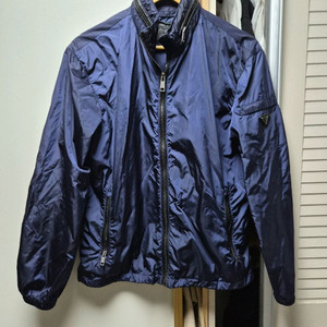 프라다 삼각로고 바람막이 블루종 자켓 100 103사이즈