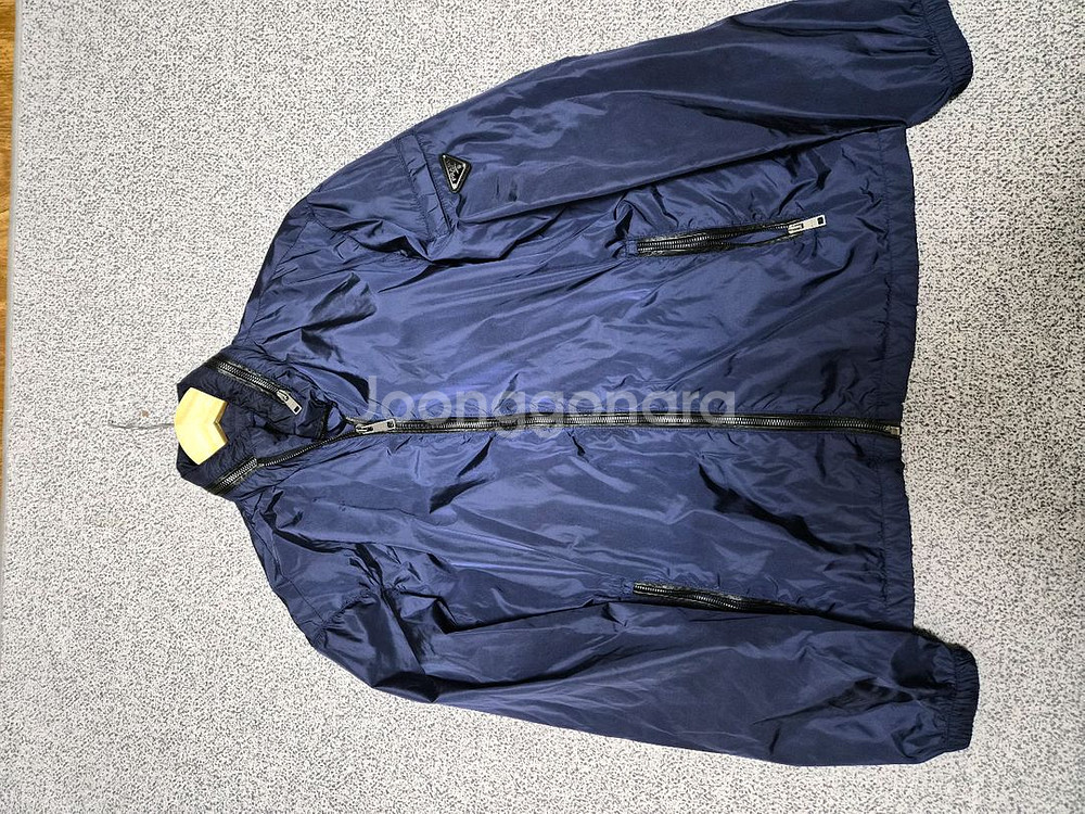 프라다 삼각로고 바람막이 블루종 자켓 100 103사이즈--2