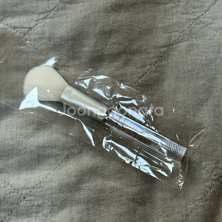 이지비건 퍼펙트 픽싱 브러쉬 (정가 10,000원)--4