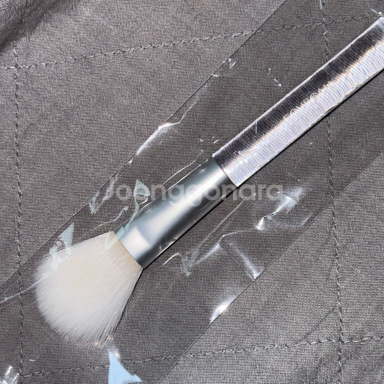 이지비건 퍼펙트 픽싱 브러쉬 (정가 10,000원)--7