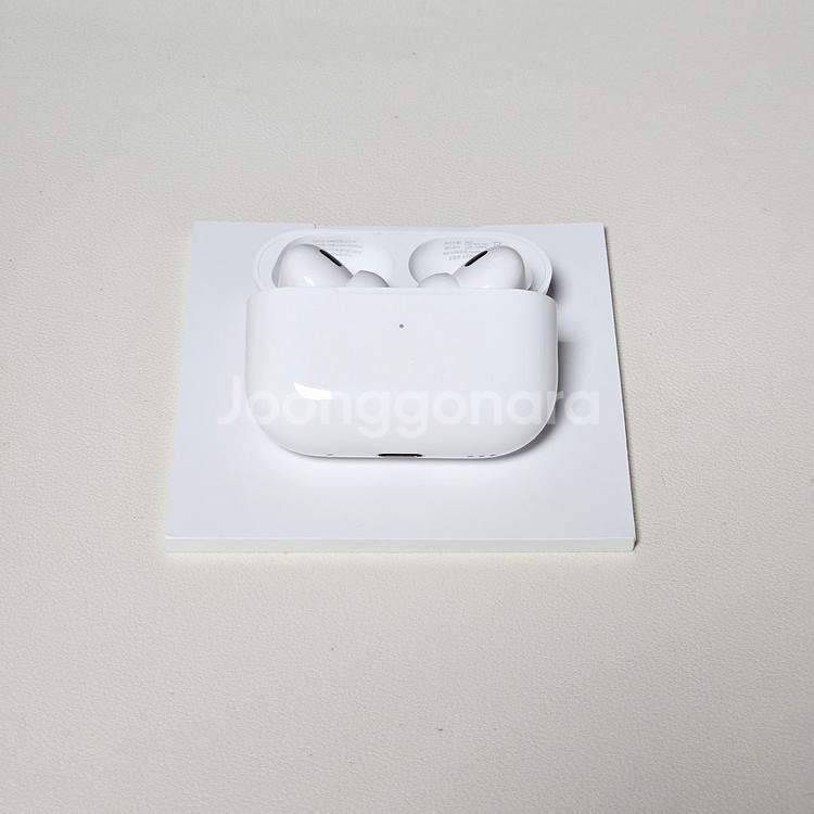 에어팟 프로 2세대--1