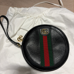 구찌 오피디아 라운드 파우치백