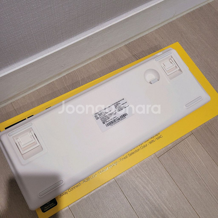 [무료배송] 씽크웨이 토체티 301 유무선 저소음 텐키리스 기계식 키보드 리니어 프로포즈 핑크 (핑크소다축)--5