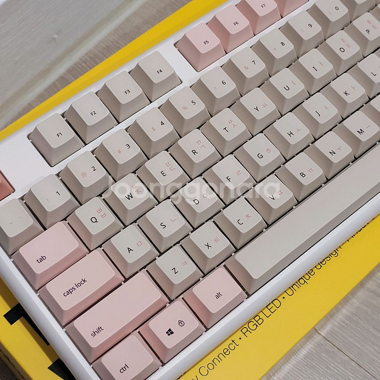 [무료배송] 씽크웨이 토체티 301 유무선 저소음 텐키리스 기계식 키보드 리니어 프로포즈 핑크 (핑크소다축)--3