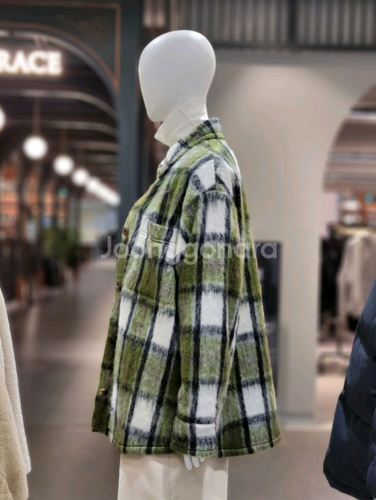 쥬시쥬디 알파카 울블렌드 셔츠형 자켓 55~66사이즈--1