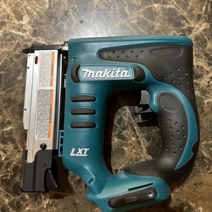 마끼다 무선타카 마키다 전동타카 실타카