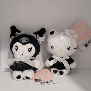 [무료배송/택있는새상품] 2종 일괄 정품 산리오 블랙하트 쿠로미 헬로키티 인형 키링