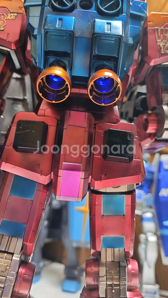 메가급 RX-78-2 건담 레드코팅led도색 &메가자쿠--3