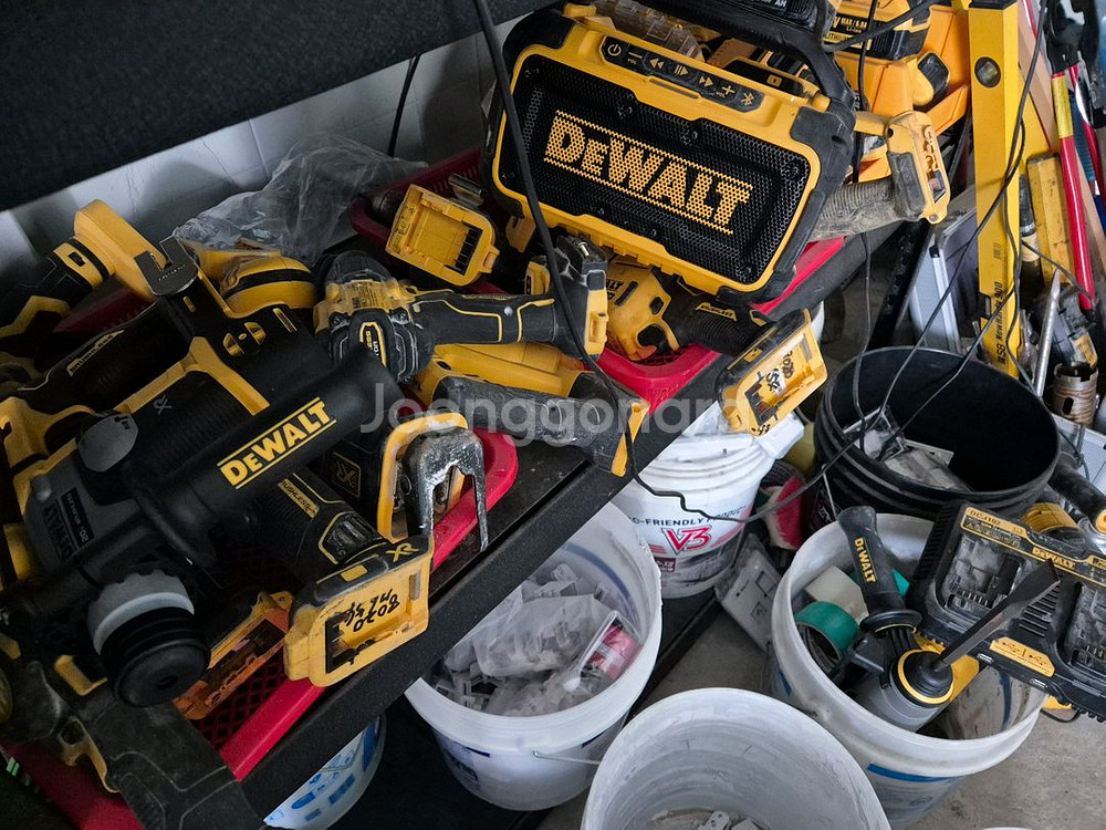 디월트 공구 세트--0