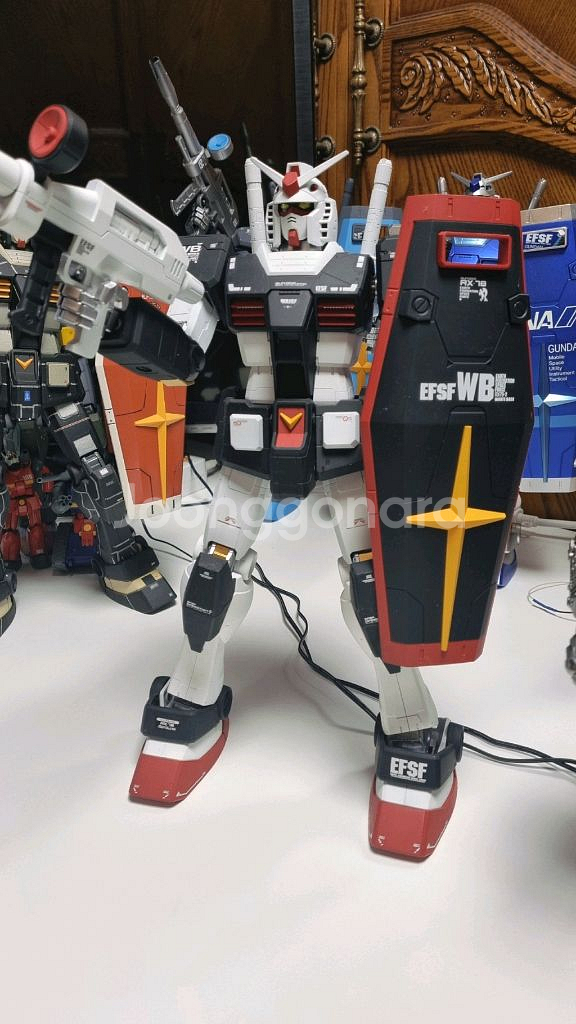 메가급 UNLEASHED RX-78-2 건담 도색프라--0