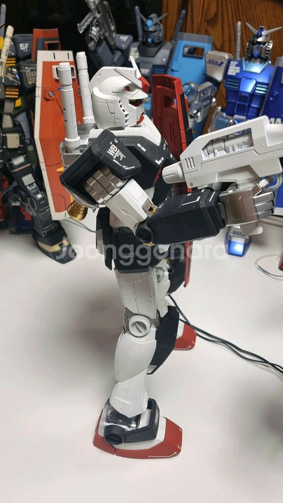 메가급 UNLEASHED RX-78-2 건담 도색프라--3