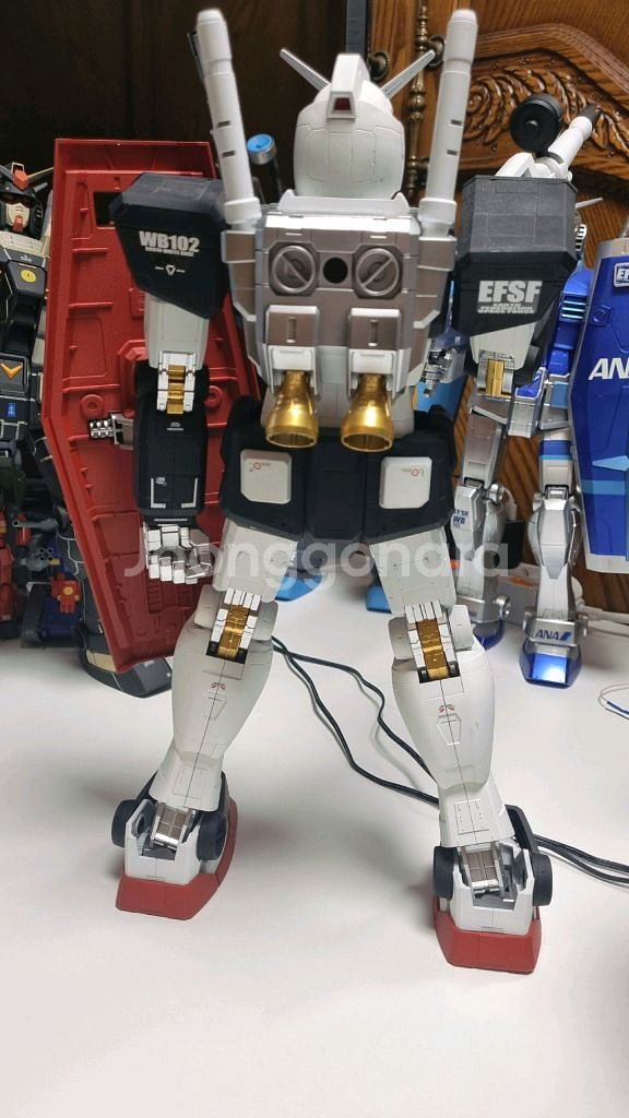 메가급 UNLEASHED RX-78-2 건담 도색프라--4