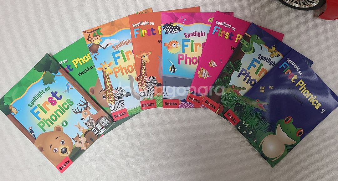 spotlight on first phonics--0