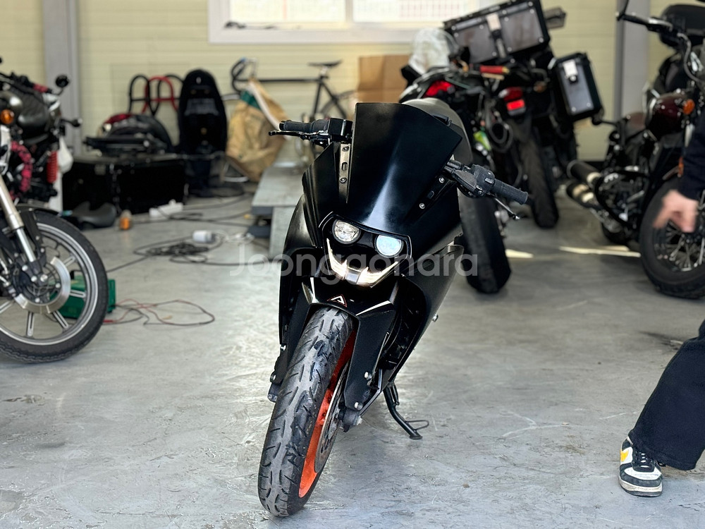 KTM RC390 15년식 4만키로 깔끔한 입문용 쿼터급 차량 판매합니다--1