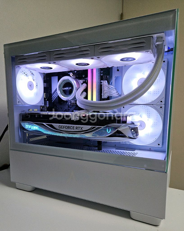 7800X3D RTX4080 게이밍 데스크탑--0