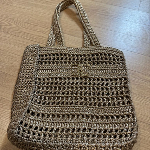 타임 엠블럼 글리터 위빙 도트백