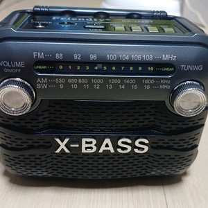 저음좋고 수신력 대단한 라디오