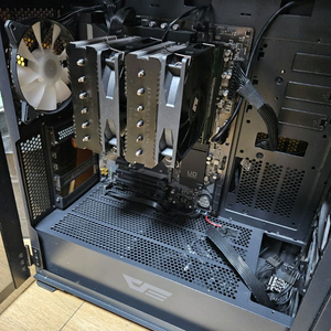 13700K 5070ti 게이밍 본체 팝니다.