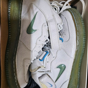 270 나이키 에어포스1 미드 하늘완창