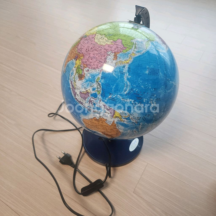 전구형 지구본--0