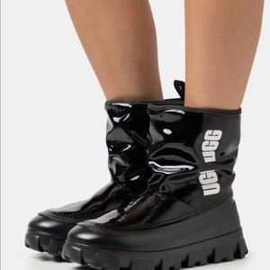 UGG 전소연 부츠 검정 6 230 어그 새상품